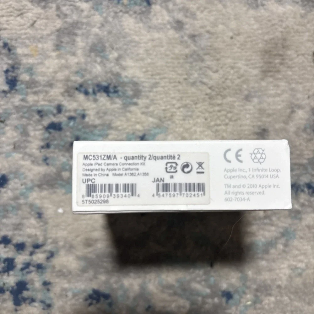 Apple iPad Camera Connection Kit 30 Pin Model MC531ZM/A OEM Open Box